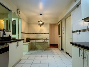 Vendo amplio departamento a una cuadra del Pentagonito - San Borja