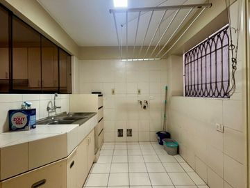 Vendo amplio departamento a una cuadra del Pentagonito - San Borja