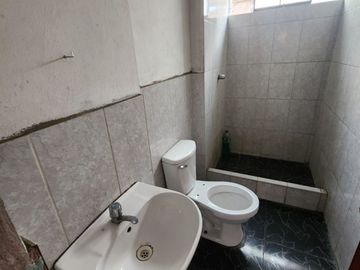 SE VENDE CASA EN SAN JUAN DE LURIGANCHO
