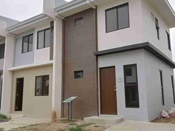 AMAIA SERIES NUVALI 3br TOWNHOUSE FOR SALE!