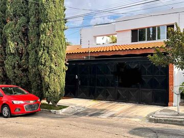 LINDA CASA REMODELADA