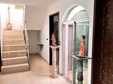 LINDA CASA REMODELADA