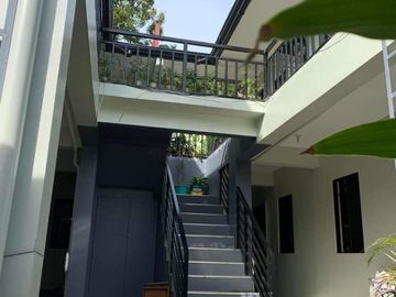 8 Units Apartment, 3 bedrooms, Bungalow House, Commercial store