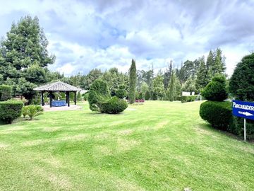 🏡 Oportunidad Única de Inversión Quinta Funcional para Eventos y Hospedaje en Tabacundo 🌿