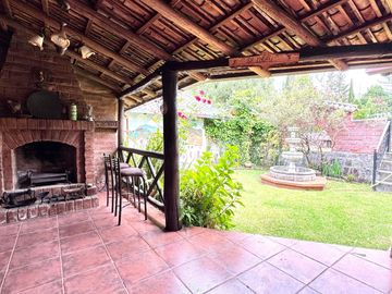 🏡 Oportunidad Única de Inversión Quinta Funcional para Eventos y Hospedaje en Tabacundo 🌿