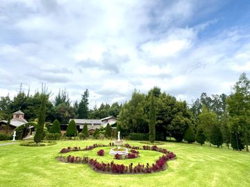 🏡 Oportunidad Única de Inversión Quinta Funcional para Eventos y Hospedaje en Tabacundo 🌿