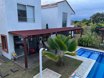 Casa campestre en venta en La Morada, Cerca a Cali– Elegancia, confort y naturaleza en un solo lugar