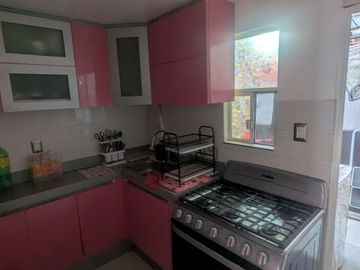 Sección Bosques  Los Héroes Tecámac. En óptimas condiciones 4 recámaras 2.5 baños