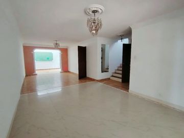 Se Vende Casa 2 pisos, Unidad Residencial en , Meléndez, Cali