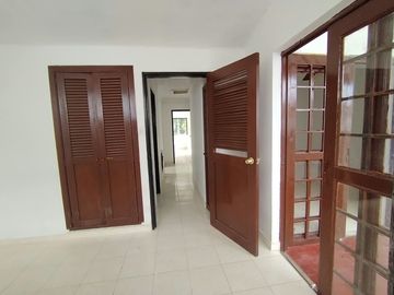 Se Vende Casa 2 pisos, Unidad Residencial en , Meléndez, Cali