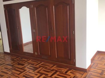 Hermosa Casa En Venta 602.30 M2 En Las Lomas De Huanchaco 320,000 Dolares