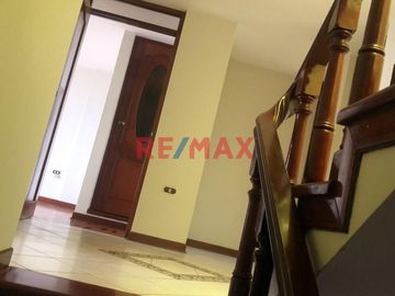 Hermosa Casa En Venta 602.30 M2 En Las Lomas De Huanchaco 320,000 Dolares