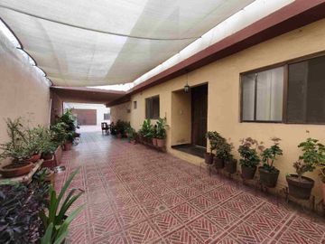 CASA EN VENTA 1000M2 EN VIRREYES RESIDENCIAL CON FACTIBILIDAD DE USO DE SUELO COMERCIAL