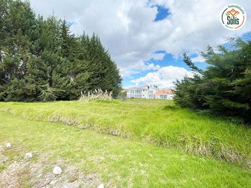 SOLÍS VENDE TERRENO EN COND. EL SAUSALITO, BAÑOS DEL INCA, CAJAMARCA. (PRECIO EN DÓLARES) (305)