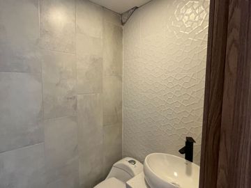 MODERNAS CASAS VIP EN VENTA, Sector Ricaurte C1503