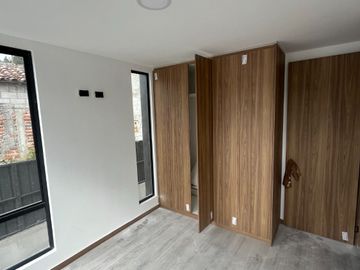 MODERNAS CASAS VIP EN VENTA, Sector Ricaurte C1503