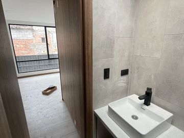 MODERNAS CASAS VIP EN VENTA, Sector Ricaurte C1503