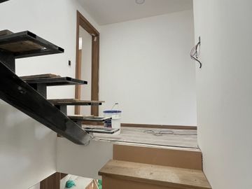 MODERNAS CASAS VIP EN VENTA, Sector Ricaurte C1503