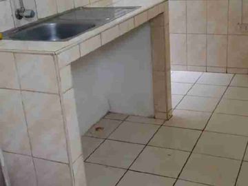 Vendo Departamento en 2do.Piso en Benjamin Doig Lossio - La Perla Ref. Cuadra 9 Av. Venezuela Grifo Pecsa