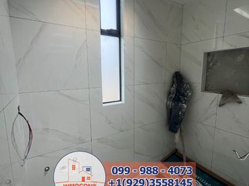 Modernas casas con crédito VIP de venta, Sector Ricaurte C1502