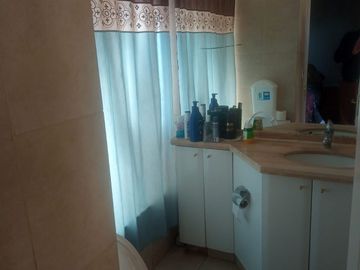 Se vende casa en Interior Condominio