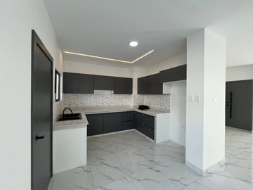 Casa de Lujo Nueva