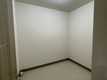 1 Bedroom Condo For Sale S Residences Near MOA Complex Pasay City