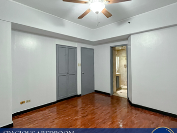 4 bedroom in Bayview International Towers