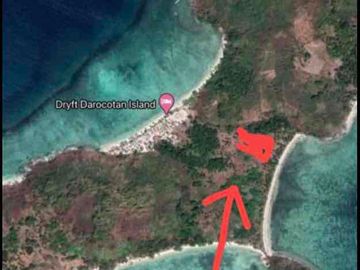 Beachfront Commercial Lot in Daracoton Island Palawan El Nido 1,560 sqm