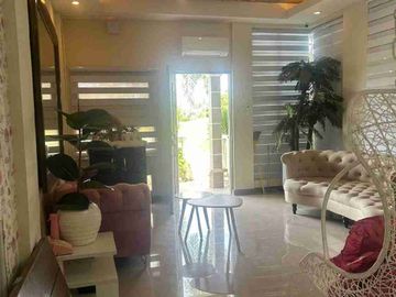 Fairway House in Summit Point
Lipa Batangas including golf shares!