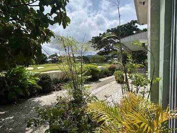 Fairway House in Summit Point
Lipa Batangas including golf shares!