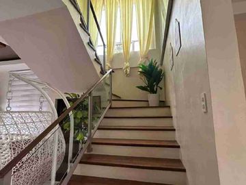 Fairway House in Summit Point
Lipa Batangas including golf shares!