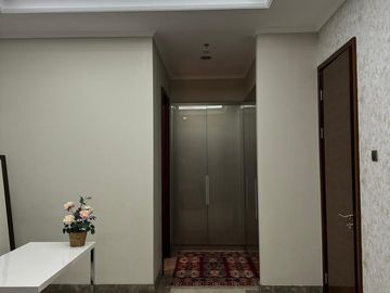 For Rent Apartment 1 Bedroom Furnished at District 8 (Connecting to Astha Mall), Senopati South Jakarta