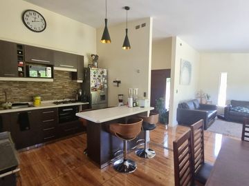 Casa en agro parcela loteo Privado Los Robles de Cayumapu