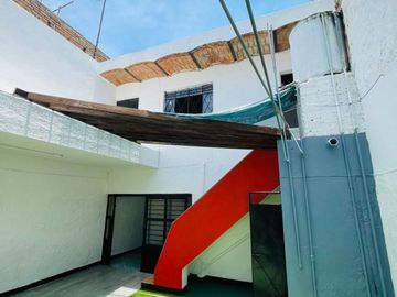 Casa en Venta Santa Cecilia		$1,990,000