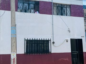 Casa en Venta Santa Cecilia		$1,990,000