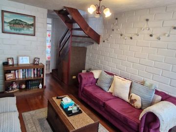 Venta de casa en sector Villa Jardines de Don Cristobal