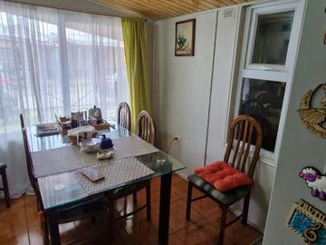 Venta de casa en sector Villa Jardines de Don Cristobal