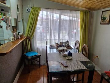 Venta de casa en sector Villa Jardines de Don Cristobal