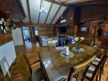 Encantadora Parcela con Casa Principal y 2 Cabañas, ubicadas en Sector