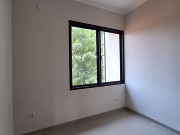Rumah MURAH Dijual SIAP HUNI Di Pondok Benda Pamulang Tangerang Selatan