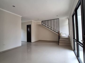 Rumah MURAH Dijual SIAP HUNI Di Pondok Benda Pamulang Tangerang Selatan