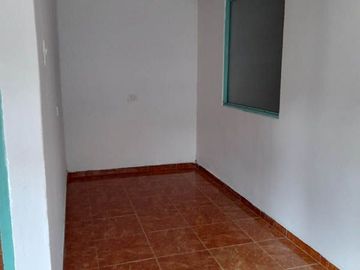 SE VENDE COMODA CASA, BARRIO SANTA ISABEL DOSQUEBRADAS