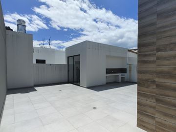 Departamento de Venta en  Tumbaco, Ruta Viva