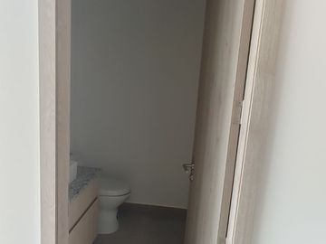 Departamento de Venta en  Tumbaco, Ruta Viva