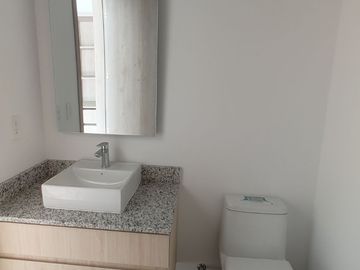 Departamento de Venta en  Tumbaco, Ruta Viva