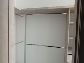 Departamento de Venta en  Tumbaco, Ruta Viva