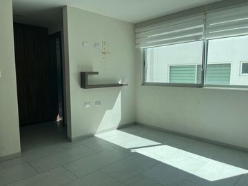 Casa en venta en fraccionamiento los heroes Puebla