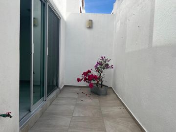 Casa en venta en fraccionamiento los heroes Puebla
