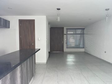 Casa en venta en fraccionamiento los heroes Puebla